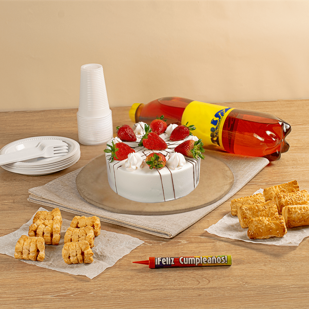 Pack de Cumpleaños Torta Tres Leches Fruta